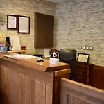 Divan Hotel 3*