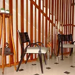 Divan Hotel 3*