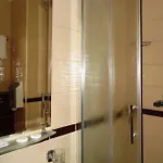 Divan Hotel 3*