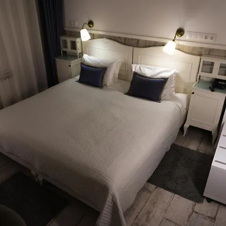 Divan Hotel SJJ