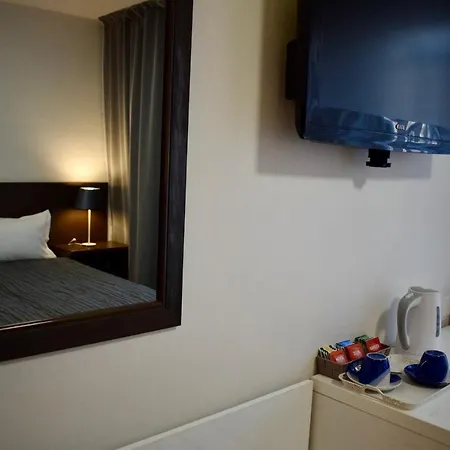 Divan Hotel SJJ