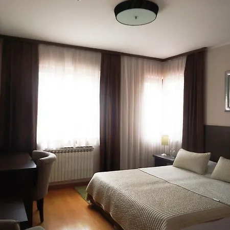 Hotel Divan 3*
