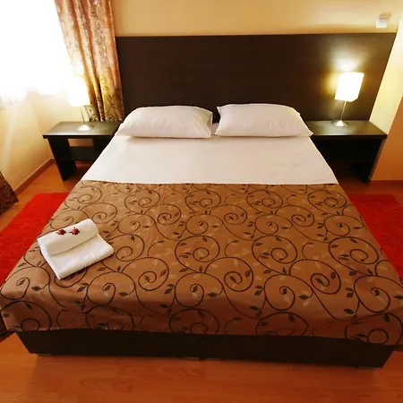Divan Hotel SJJ