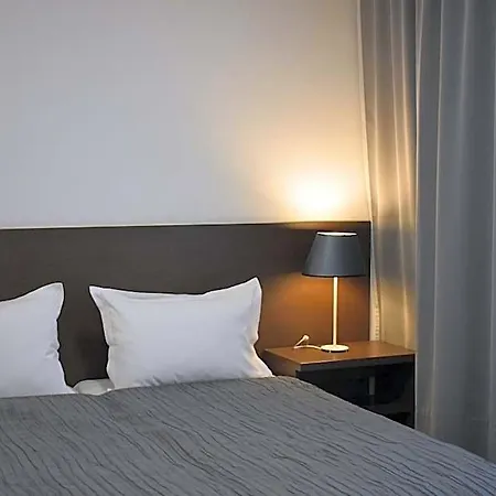 Hotell Divan 3*