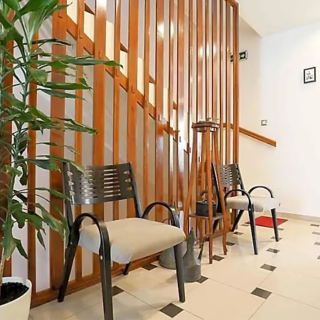 Hotell Divan 3*