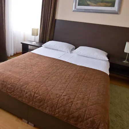 ديفان سراييفو