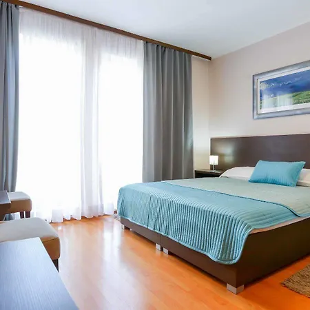 Divan Hotel